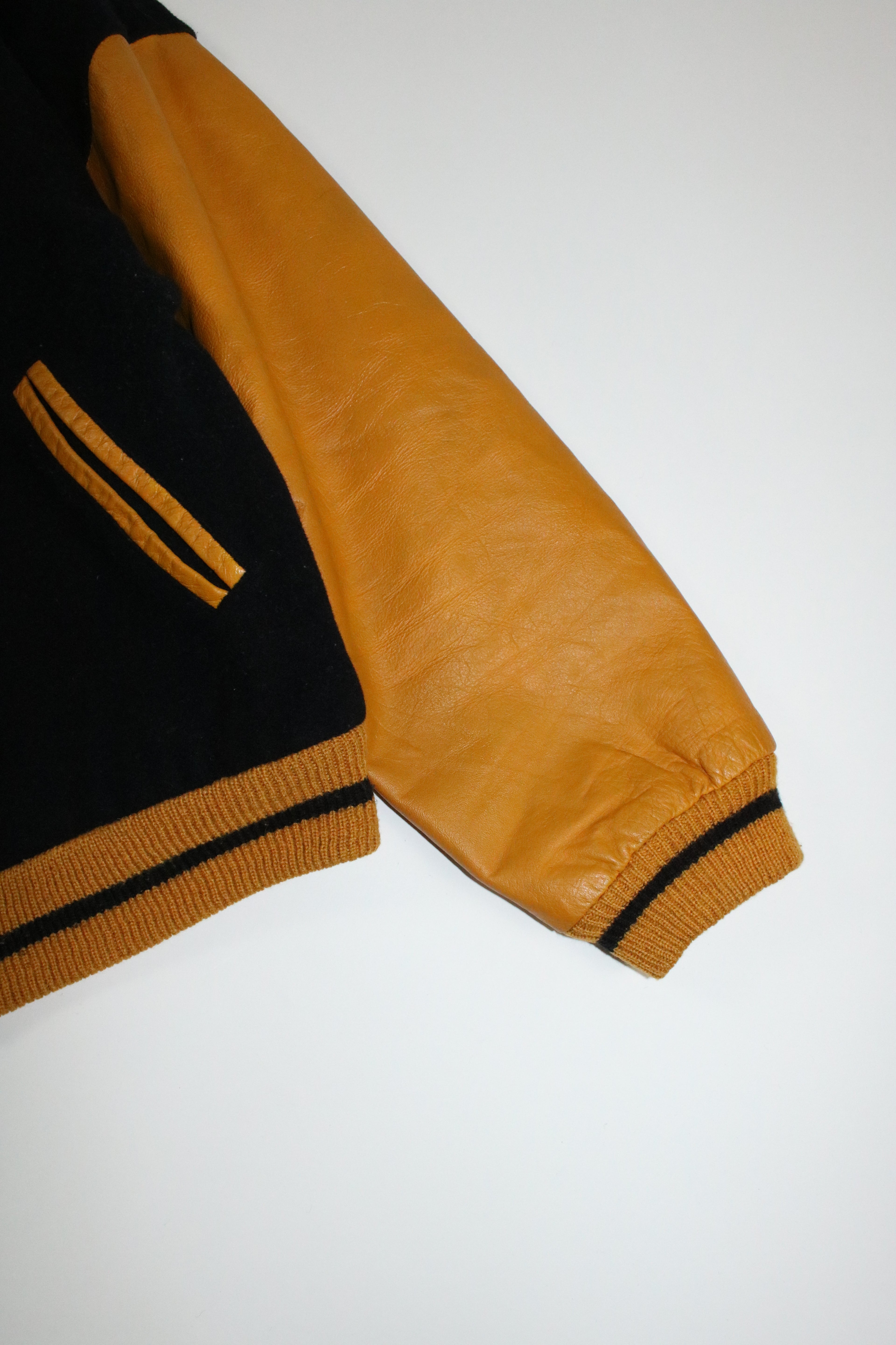90s STUSSY "BIG4" leather swich stadium jumper