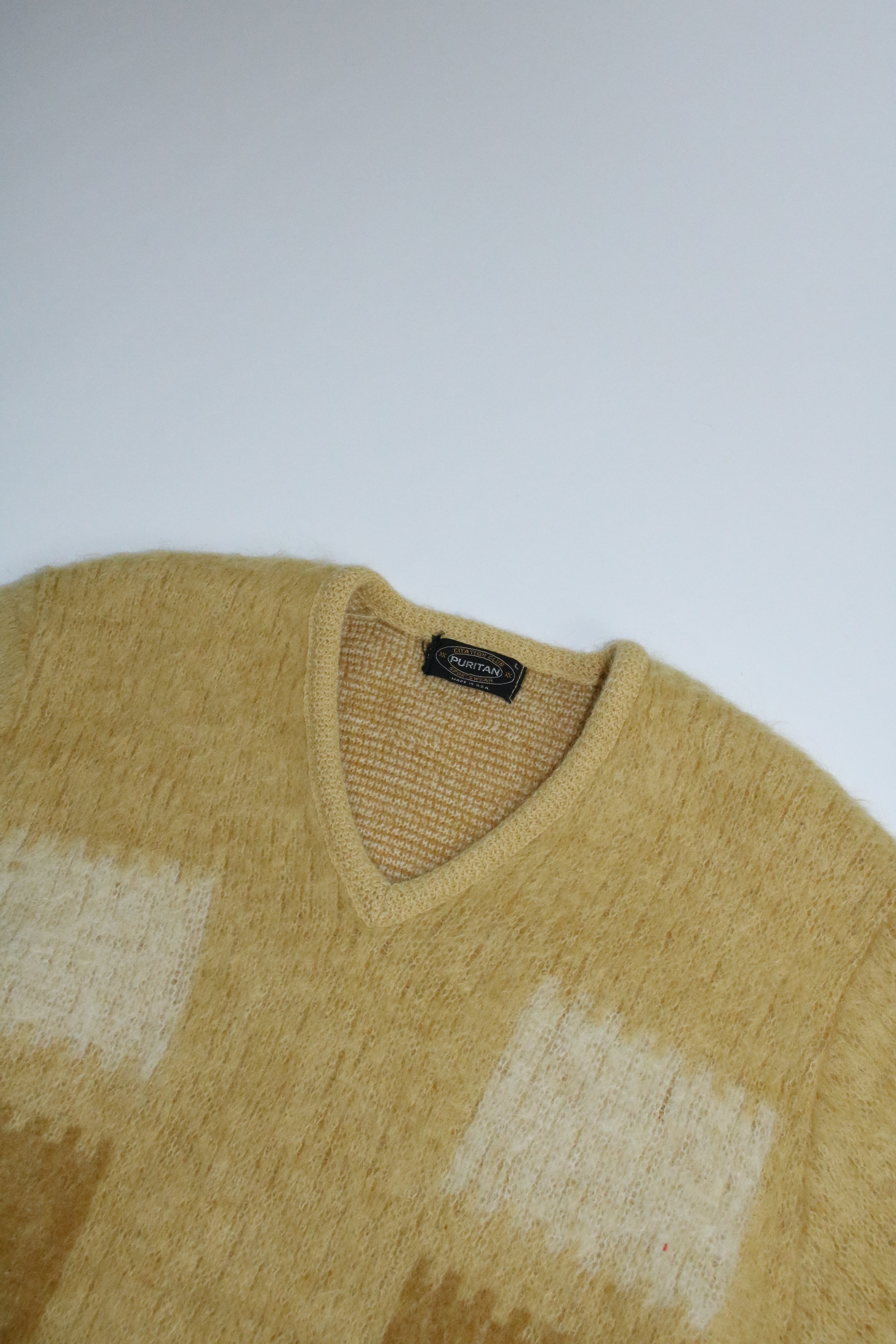 60s puritan mohair v-neck knit
