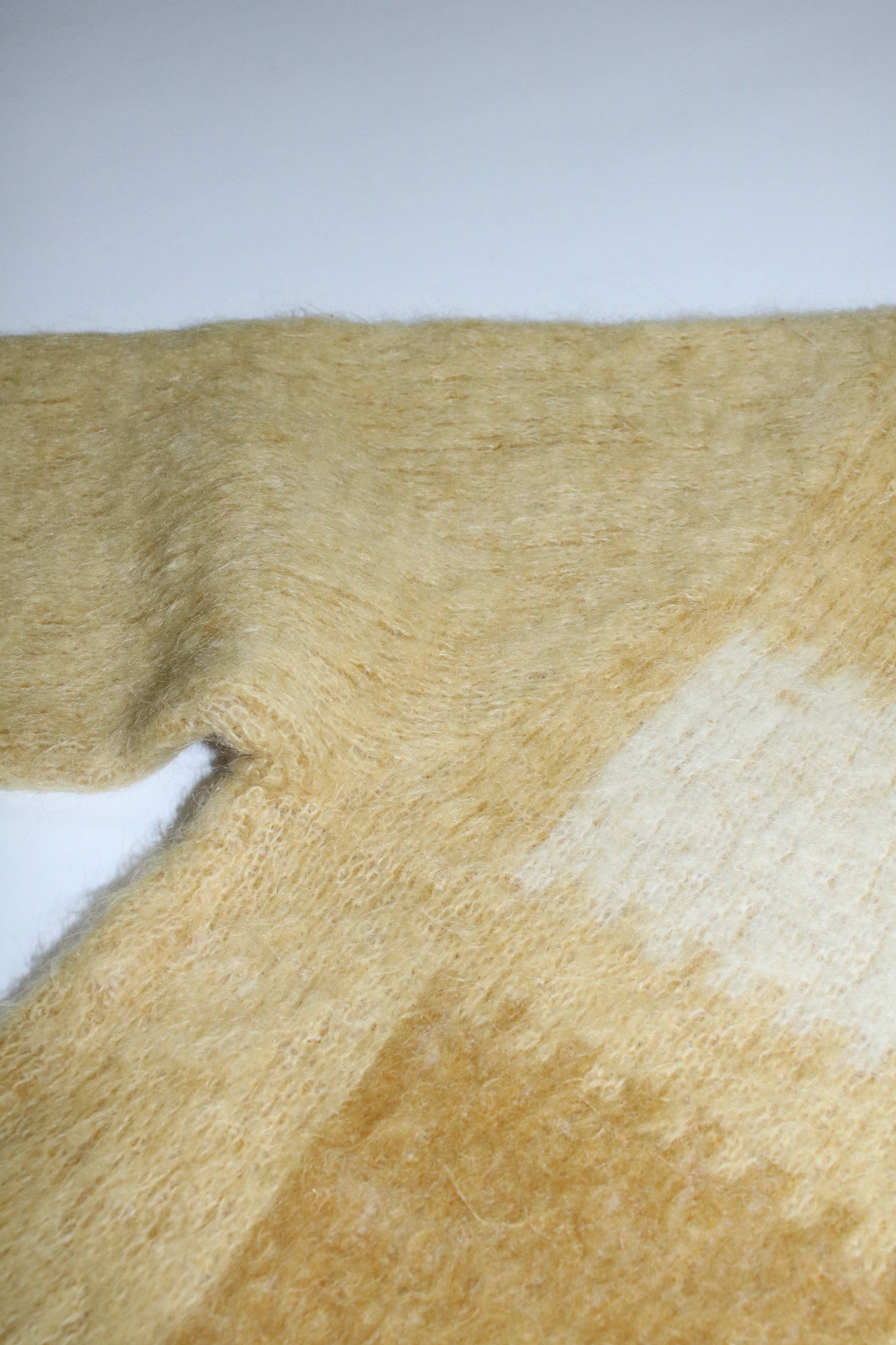 60s puritan mohair v-neck knit