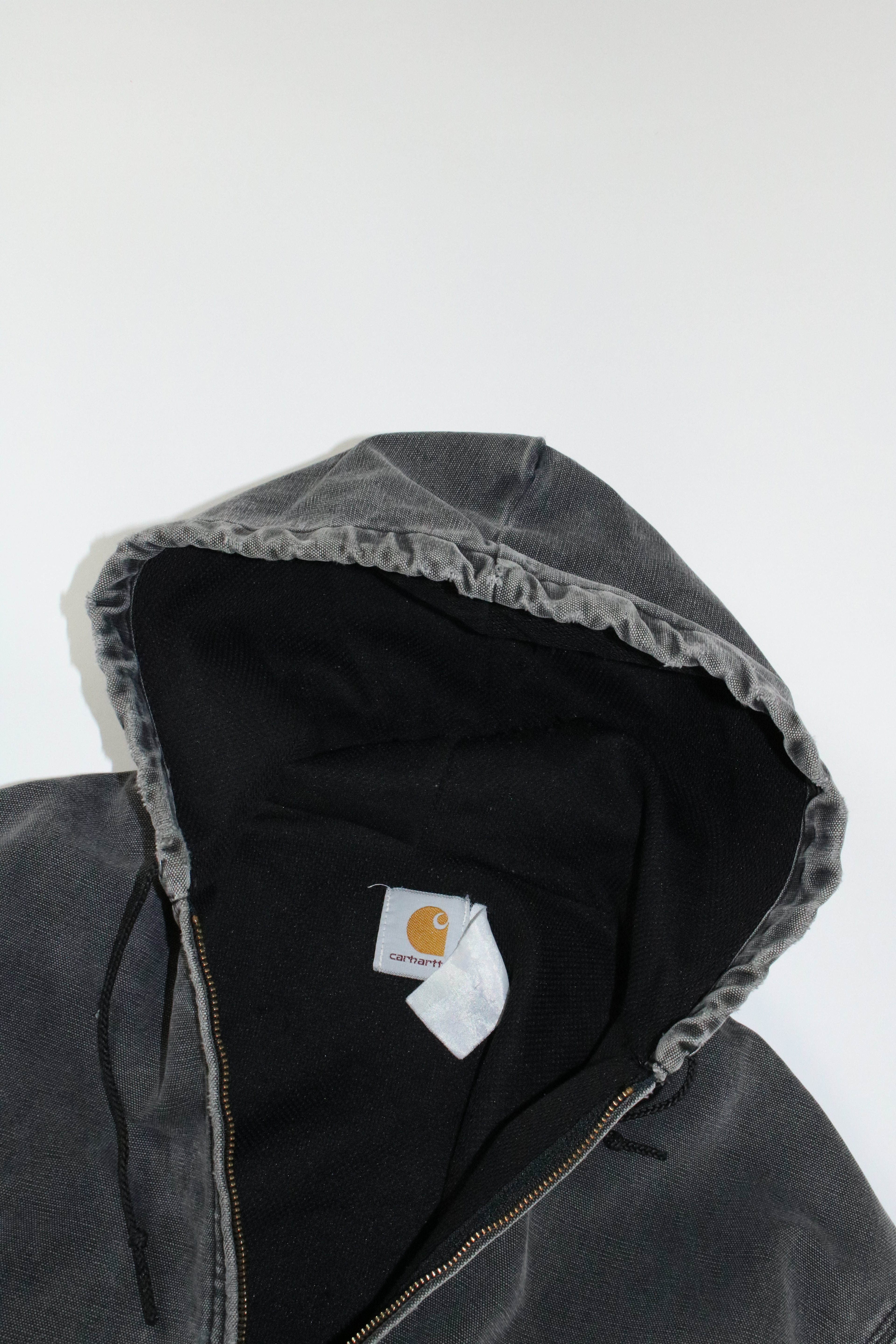 00s Carhartt black active jacket "boro"