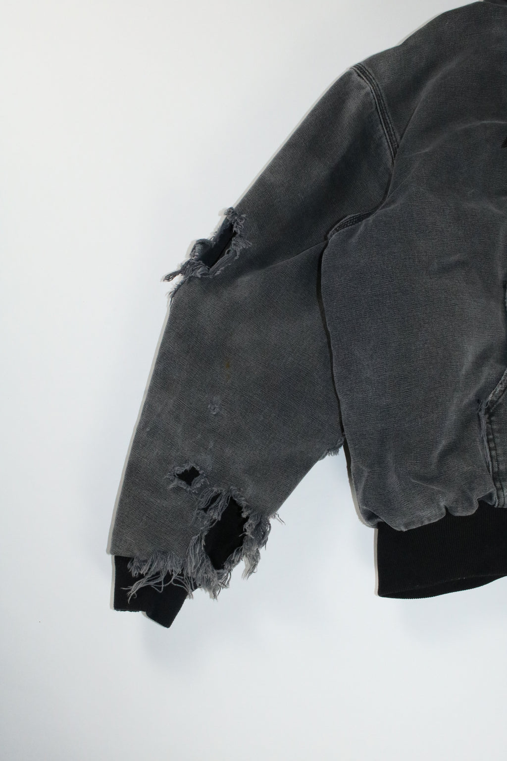 00s Carhartt black active jacket "boro"