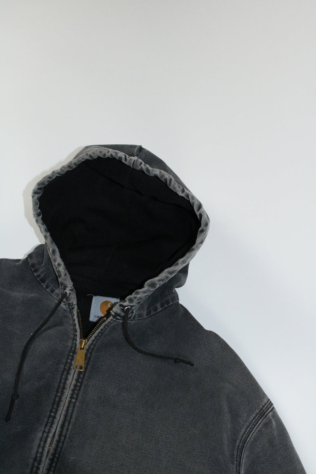 00s Carhartt black active jacket "boro"