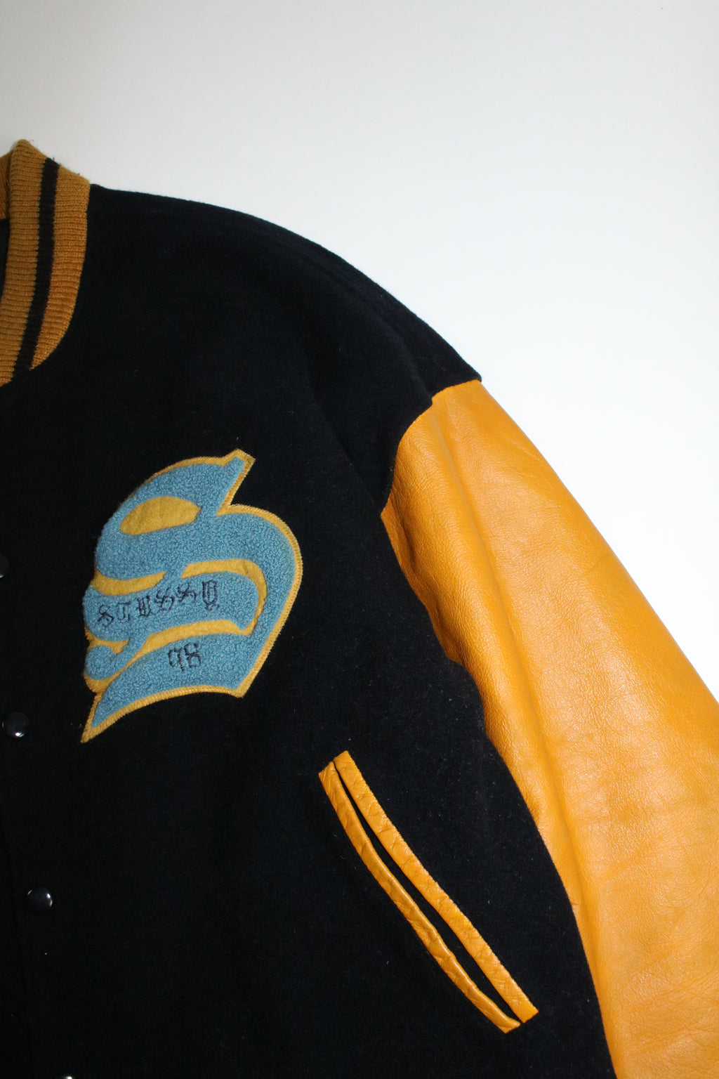 90s STUSSY "BIG4" leather swich stadium jumper