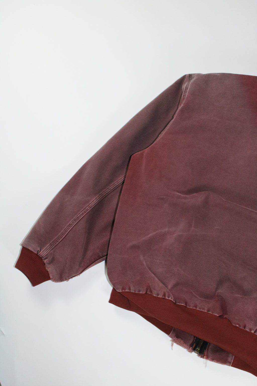 00s Carhartt pink active jacket "boro"