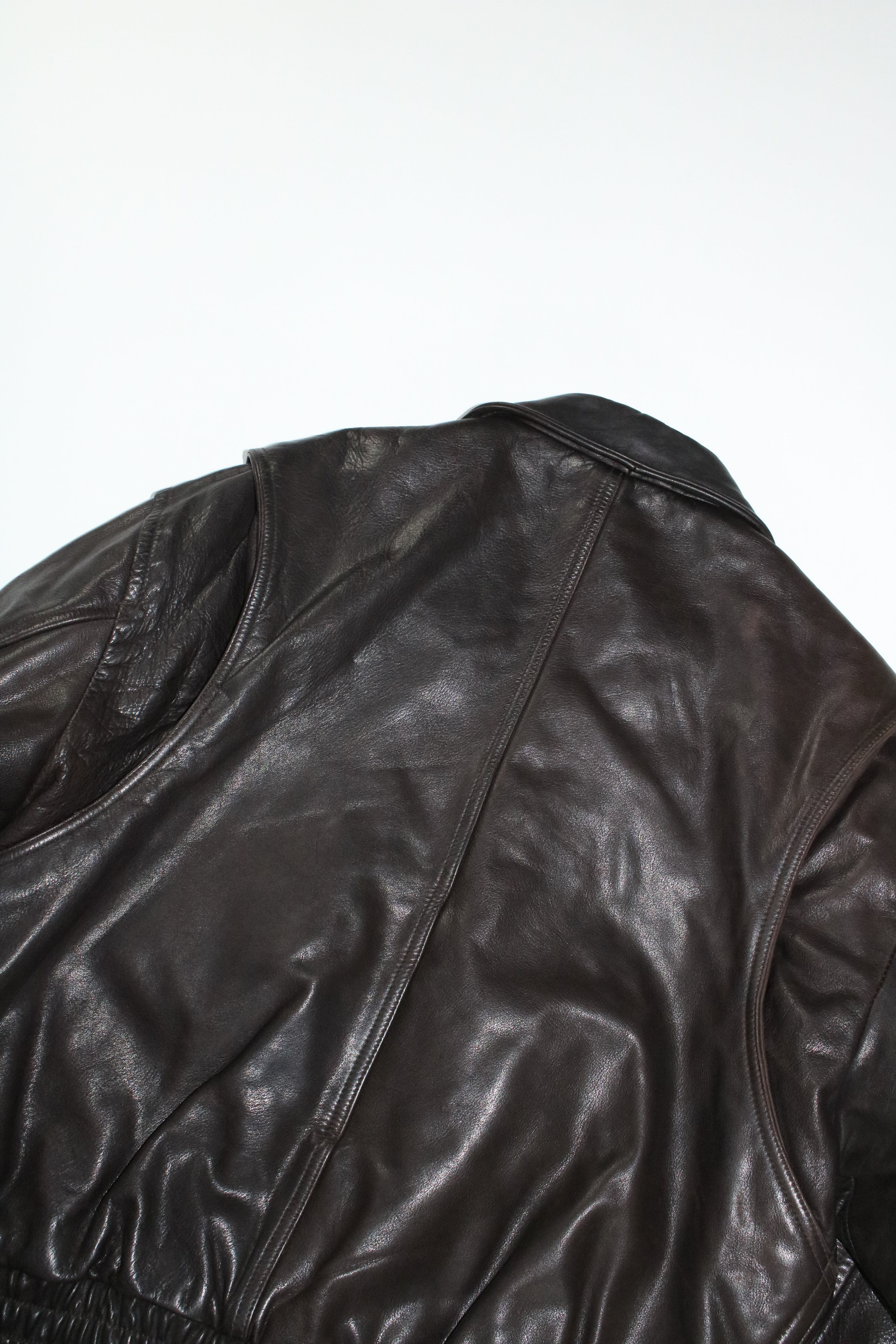 80s BANANA REPUBLIC A-2 type brown leather jacket