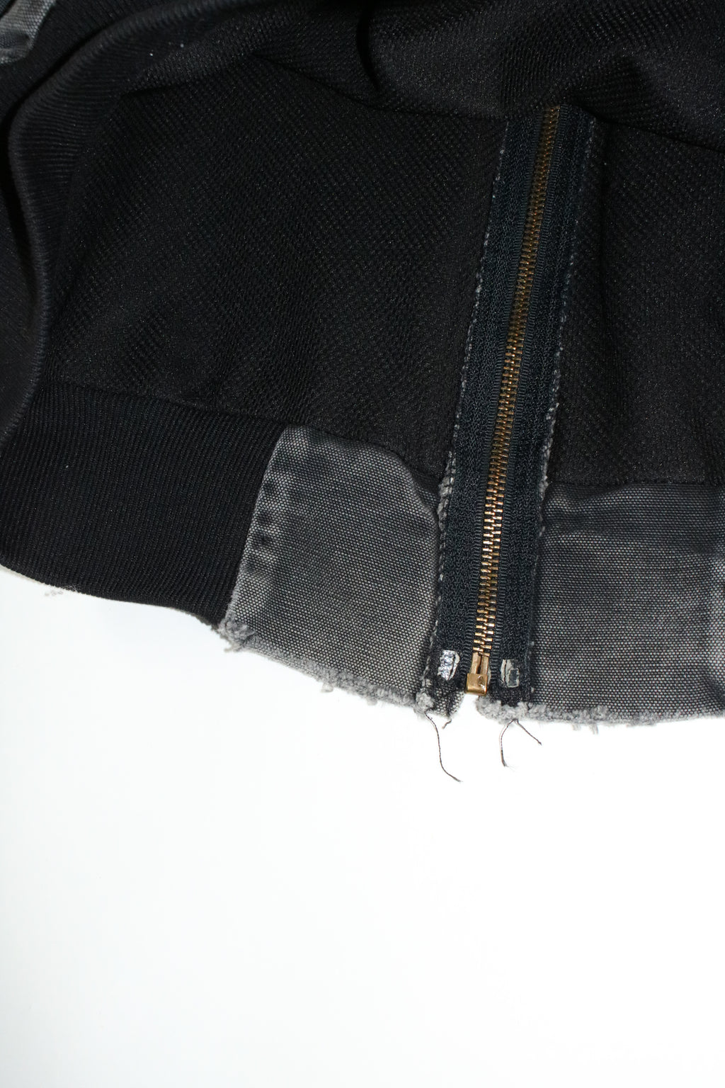 00s Carhartt black active jacket "boro"