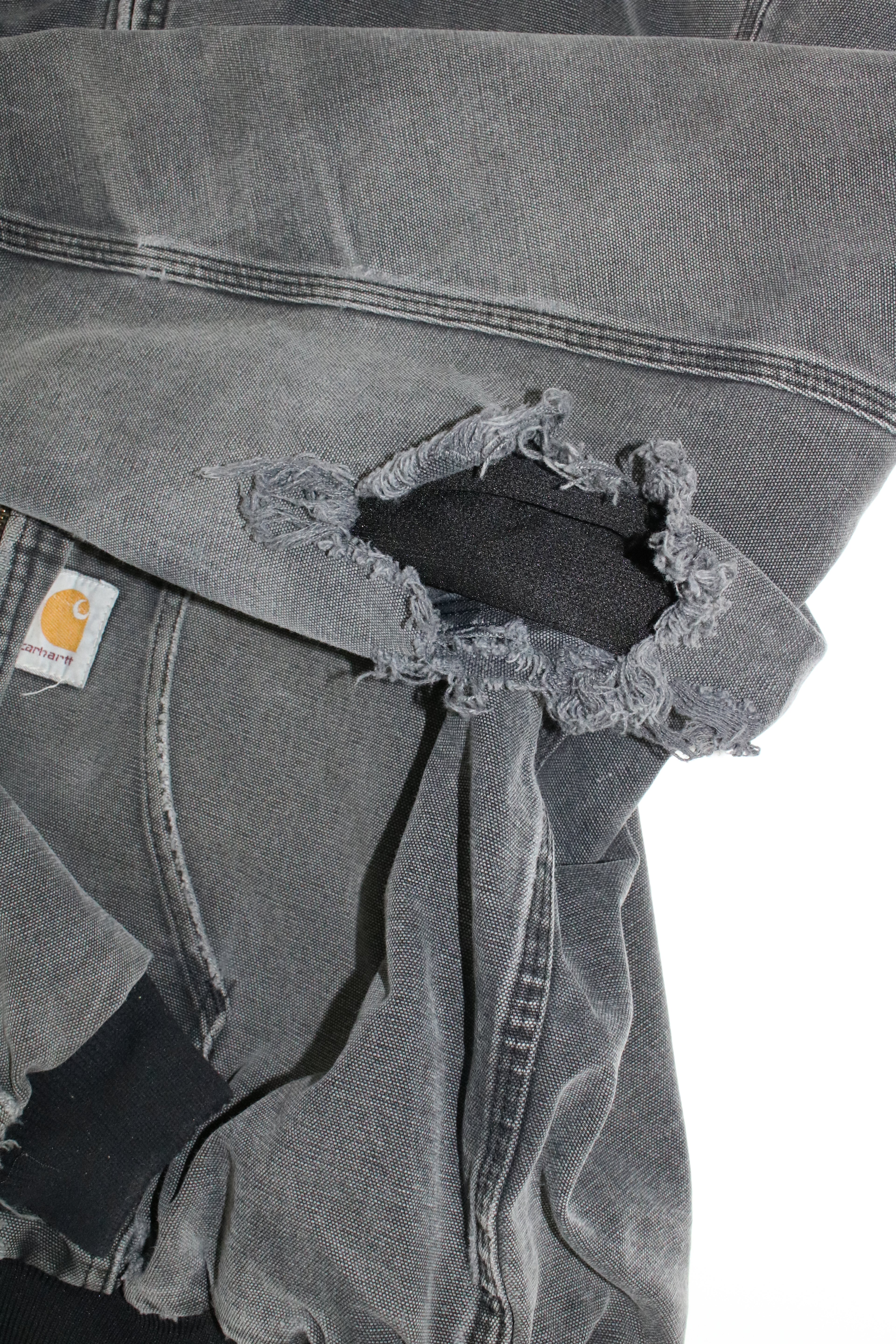 00s Carhartt black active jacket "boro"